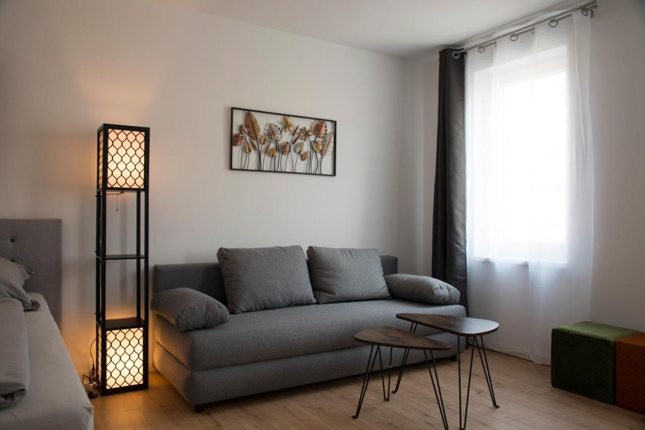Schoene Grosse Ferienwohnung 79M2 Und 2 Baeder, Zentrumnah, 2Og แอร์ฟวร์ท ภายนอก รูปภาพ