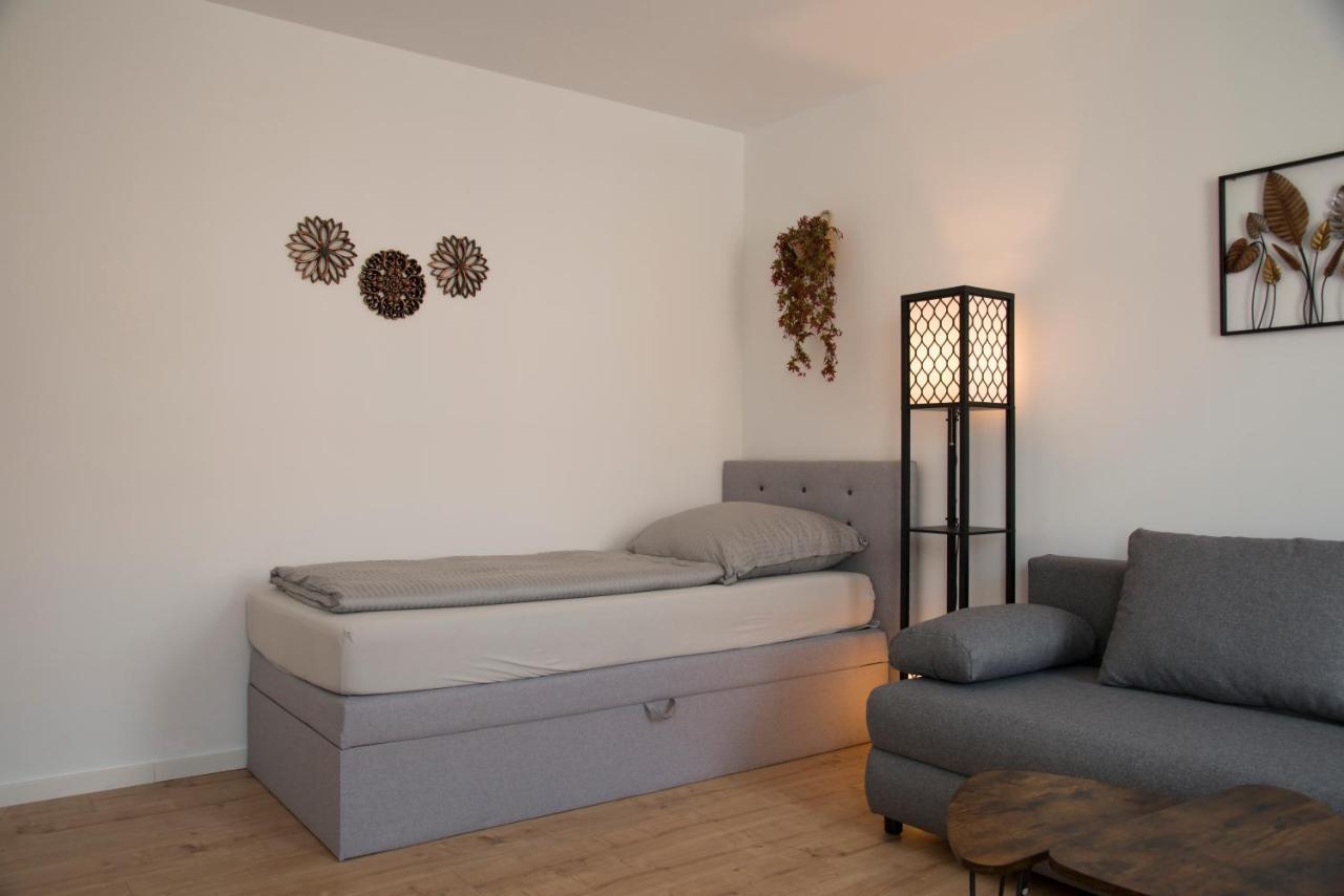 Schoene Grosse Ferienwohnung 79M2 Und 2 Baeder, Zentrumnah, 2Og แอร์ฟวร์ท ภายนอก รูปภาพ